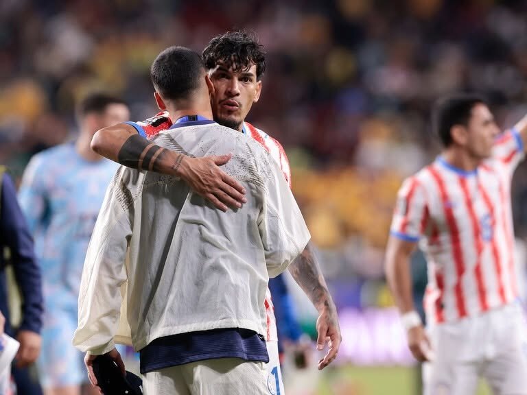 Gustavo Gómez alienta a La Albirroja con emotivo mensaje